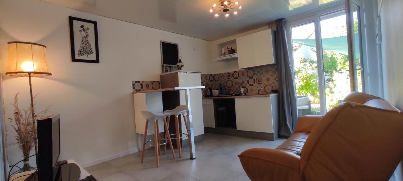 Bel Appartement Cosy Independant, Jolie Terrasse Монпелие Екстериор снимка